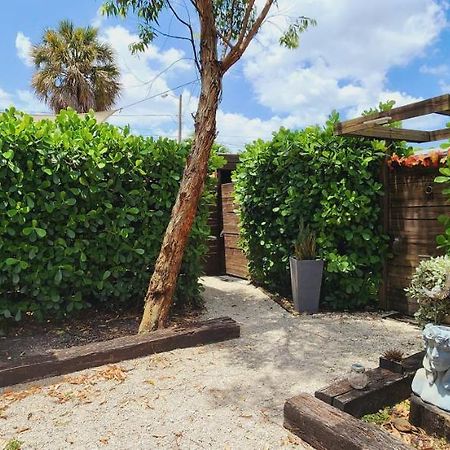 Opa-locka Private Aparment Studio In The Hard Of Miami Unit # 6 מראה חיצוני תמונה